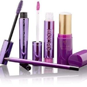 Younique November kudos bundle
